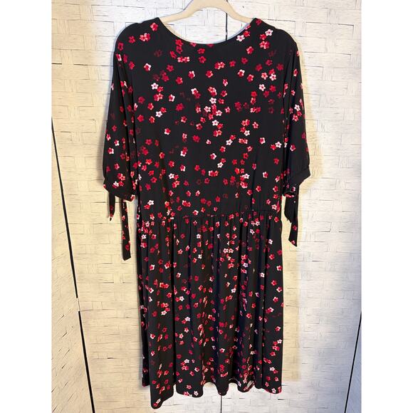Lane Bryant women’s midi dress short sleeve floral V-neck romantic plus size ￼ - Picture 2 of 13